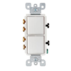 Leviton Decora 15 Amp 3-Way Combination Switch - 120/277V - White - Image 1